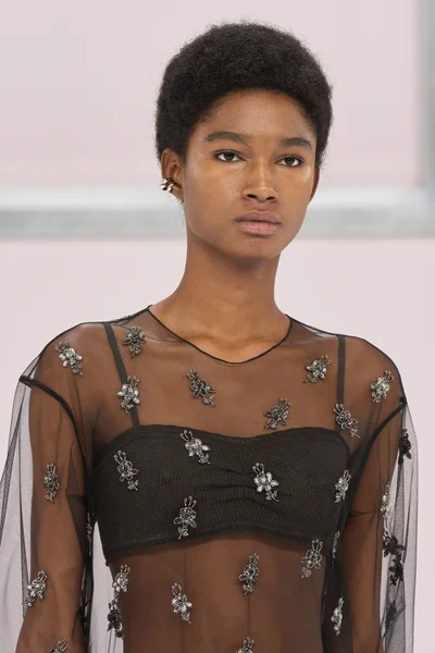 Look 26